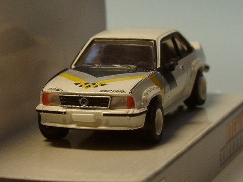 Brekina opel ascona i400 - brekina,