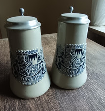 2 mal Bierkrug Steingut 0,5 l mit Zinndeckel, Motiv Bayern Wappen, Gerzit