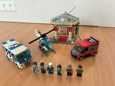 Lego Polizei Museums Überfall 60008