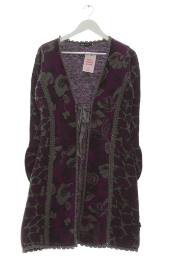 Didi pretty different - different, cardigan
