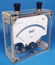 Millivoltmeter, AEG, in Plexiglasgehäuse Demomodell? selten!!