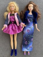2 schöne ältere Barbie