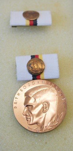 Ddr theodor neubauer medaille - ddr, theodor-neubauer-medaille