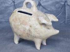 altes Sparschwein im antik Stil aus Ton ohne Öffnung Sparddose