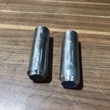 2x Alu  Aluminium Rund Reststück D: 32 mm x ca.100 mm (H-27)