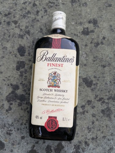 Ballantine finest scotch - ballantine`s,