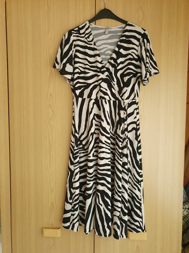 Sommerkleidchen im - h&m,