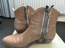 A.S.98,  Damenstiefelette