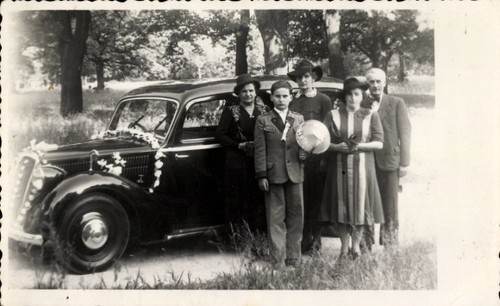 Foto familienbild auto - familienbild,,