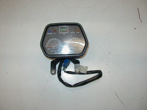 Cockpitarmaturen suzuki 80 - cockpitarmaturen,