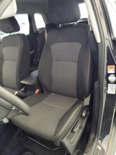 Suzuki Vitara LY Sitz vorn links Fahrersitz beheizt Stoff schwarz Bj.2017