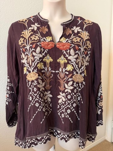 Johnny was floral embroidered - was,