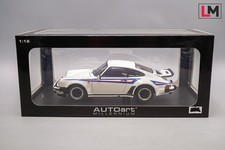 AUTOart 1:18 77972 Porsche 911 3.0 Turbo | J-640