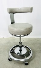Rollhocker Behandlerstuhl