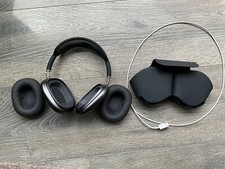 Original Apple Airpods Max