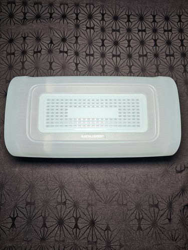 Tupperware toast max - tupperware,