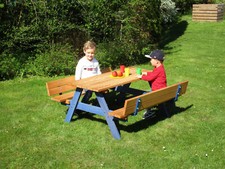 Kindertisch Bätz mit Rückenlehne Holz Picknicktisch Sitzgruppe Gartentisch 