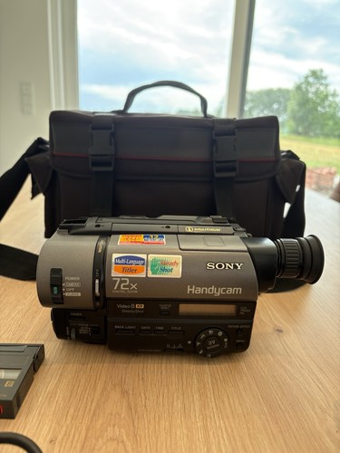 Sony ccd tr640e - sony, pal