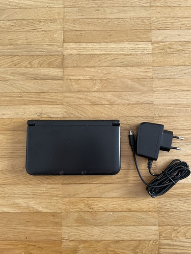 Nintendo 3ds schwarz - schwarz, |