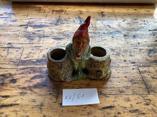 Niedlicher alter gartenzwerg - alter,