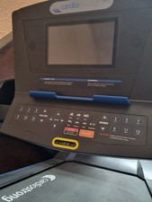 Laufband TR30 von Firma Cardiostrong