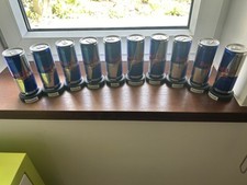 Red Bull Dosen aus versch. Ländern 10 Stk. (alle voll)