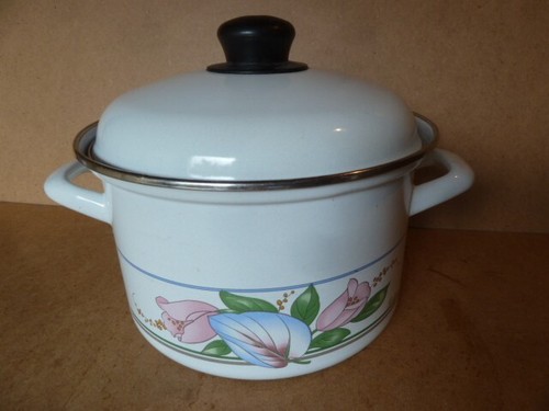 Set kochtopf und kaserolle