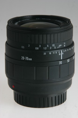 Sigma zoom 4 28 70mm - sigma, uc