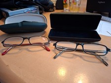 2 BRILLEN , SCHWARZ-ROT v. HUGO,  SCHWARZ v. JILL EYE WEAR