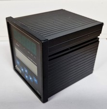 MKS Series 900 Vacuum Gauge