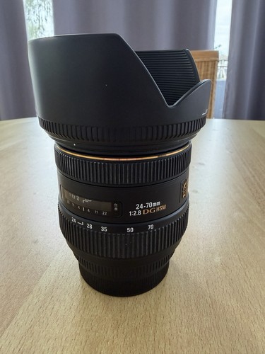 Sigma f2 8 -  24‑70 mm,  f2,8