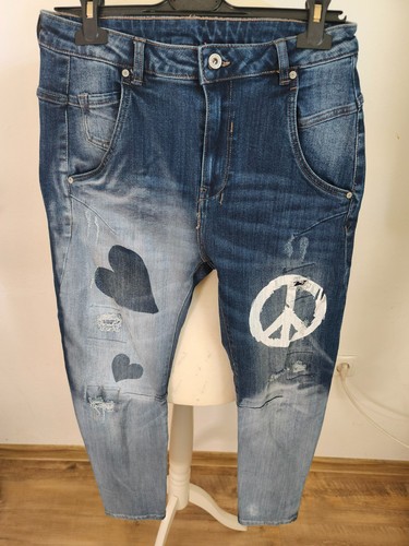 Sexy woman coole jeans peace - coole,