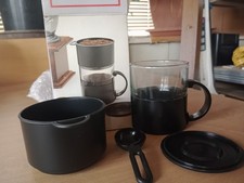 Kaffeezubereiter mit Filter