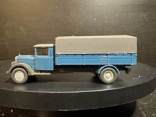 1/87 Wiking MB 2500 Plane