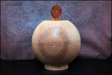 Human-Urne Esche Kugel