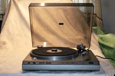 HIGH-END FISHER PLATTENSPIELER