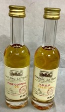 2 Cognac Miniaturflaschen