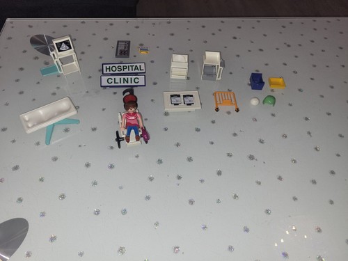Playmobil clinic hospital - clinic,