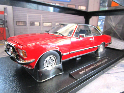 Opel commodore e - commodore, b