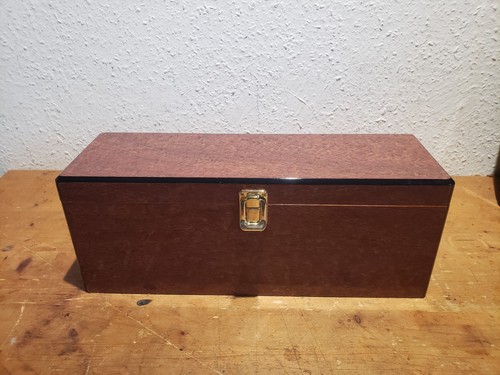 Unbenutzter humidor mit - unbenutzter,