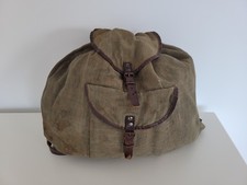alter Rucksack aus Leinen