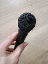 Dynamisches Gesangsmikrofon im