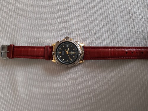 Catamaran-Uhr