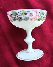 Alte Opalinglas Fussschale