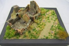 1:72 / 87  unbemalte Ruine