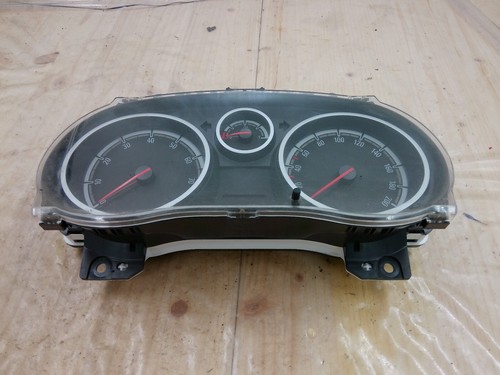 Opel corsa tacho - opel,