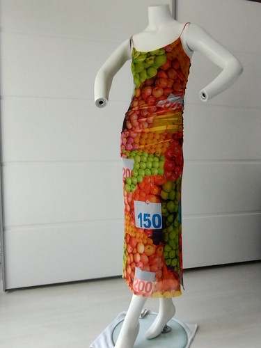 Extravagant träger kleid - extravagant!,