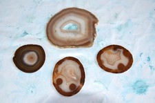 Konvolut von 4 top polierten Achatscheiben mit schönen Maserungen