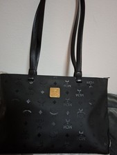 MCM  Shopper Medium Black