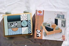 12 teiliger Bauwagen Holz